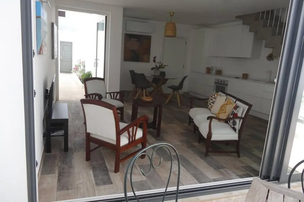 Ti Antonieta Villa Tavira 0*,
