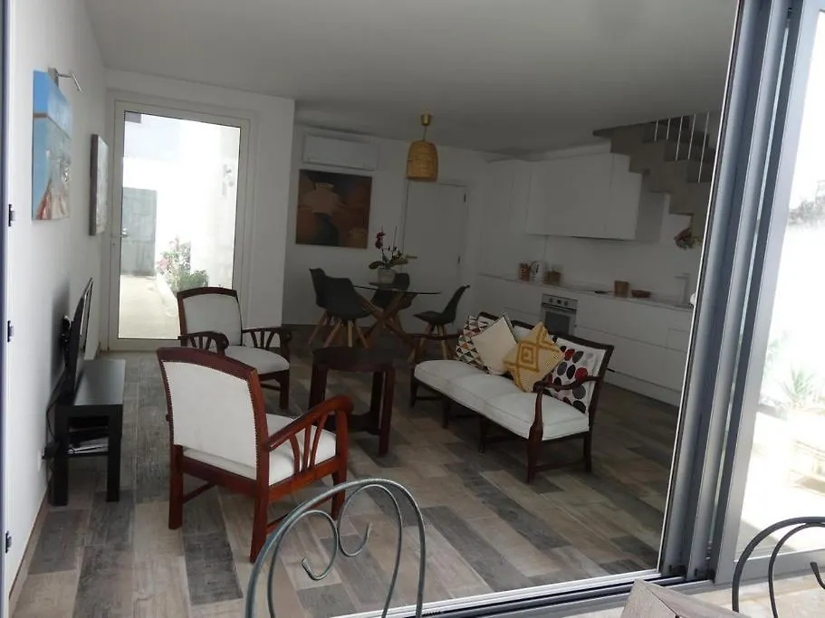 Ti Antonieta Villa Tavira 0*,